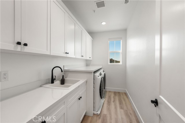 Detail Gallery Image 52 of 74 For 39636 Yianni Ct, Palmdale,  CA 93551 - 5 Beds | 3/1 Baths