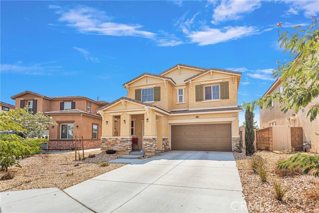 Detail Gallery Image 2 of 21 For 11979 Glen Avon St, Victorville,  CA 92392 - 3 Beds | 2/1 Baths