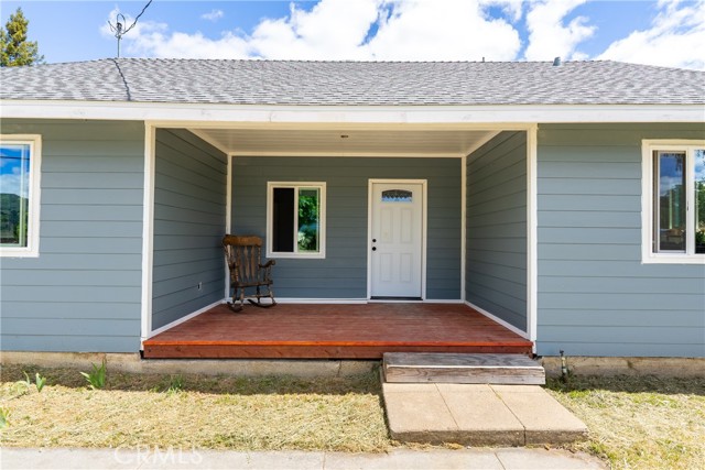 Detail Gallery Image 4 of 35 For 9235 Poplar St, Atascadero,  CA 93422 - 2 Beds | 2 Baths