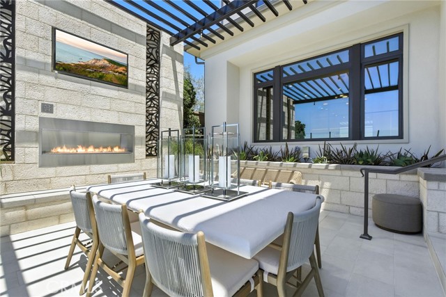453 Promontory, Irvine CA: https://media.crmls.org/medias/df740bd6-2d45-4d49-b1b7-83af8034e49f.jpg