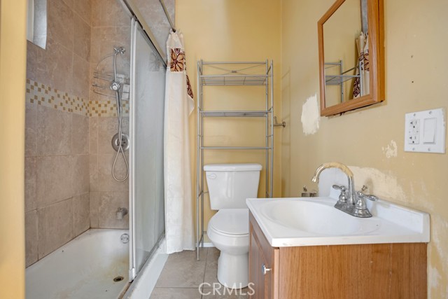 Detail Gallery Image 30 of 33 For 8153 Wisner Ave, Panorama City,  CA 91402 - 3 Beds | 2 Baths