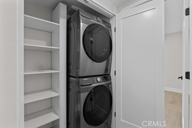 Detail Gallery Image 18 of 32 For 23217 Anza Ave, Torrance,  CA 90505 - 4 Beds | 3 Baths