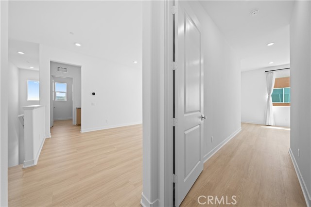 175 Baluster, Irvine CA: https://media.crmls.org/medias/df745fbc-5aa7-4831-bb02-15c7e50308cb.jpg