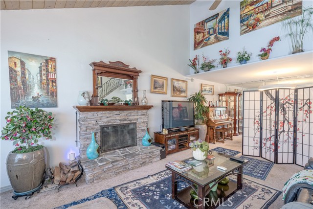Detail Gallery Image 7 of 44 For 15091 Touraine Way, Irvine,  CA 92604 - 4 Beds | 3 Baths