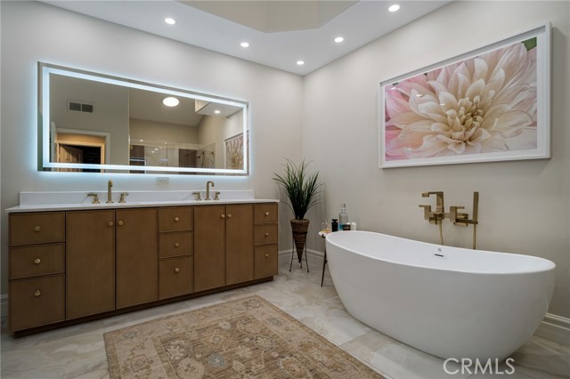 Detail Gallery Image 3 of 44 For 207 Bouquet Canyon Dr, Palm Desert,  CA 92211 - 2 Beds | 3/1 Baths
