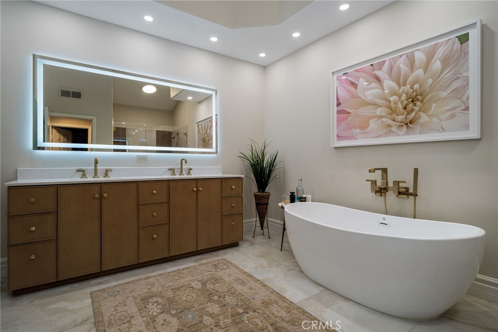 MLS #NP25245824 image #2