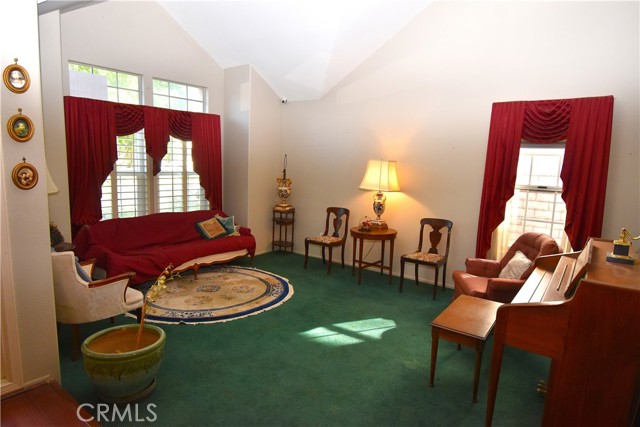 29058 Rosewood Lane, Highland CA: https://media.crmls.org/medias/df759f1d-f753-4d23-ad38-bdb9807ee0f8.jpg