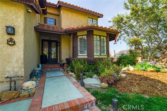 Detail Gallery Image 2 of 73 For 24163 Mentry Dr, Newhall,  CA 91321 - 6 Beds | 3/1 Baths