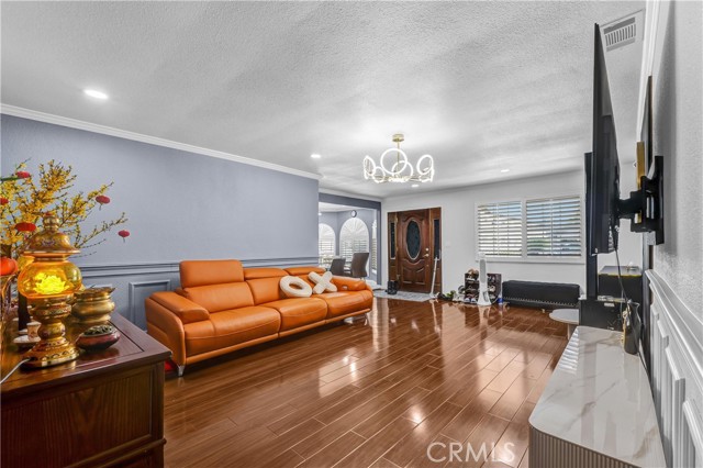 Detail Gallery Image 10 of 41 For 4131 Rowland Ave, El Monte,  CA 91731 - 4 Beds | 3 Baths