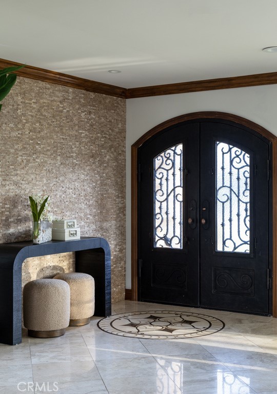 Detail Gallery Image 2 of 21 For 401 Holmwood, Newport Beach,  CA 92663 - 2 Beds | 2/1 Baths