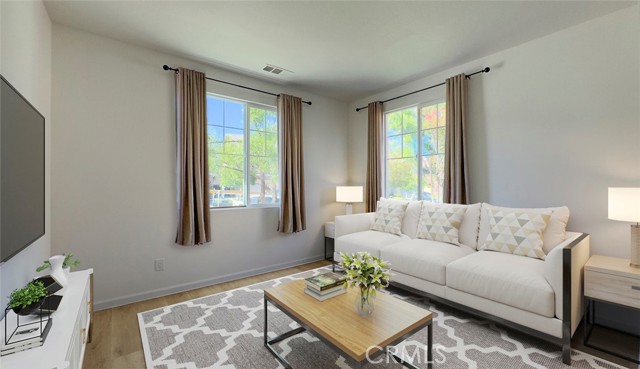 31659 Rosales Avenue, Murrieta CA: https://media.crmls.org/medias/df77a938-8987-4d3f-874e-99f4f03d5a57.jpg