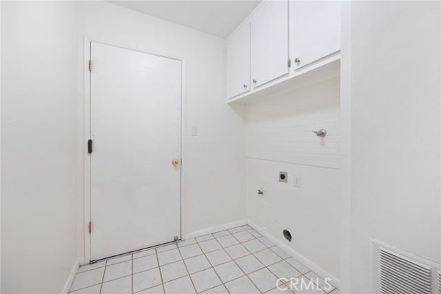 Image 45 of 71 For 1646 Mobeck Street