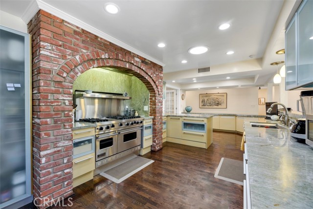 58 Dapplegray Ln, Rolling Hills Estates, California 90274, 4 Bedrooms Bedrooms, ,4 BathroomsBathrooms,Residential,Sold,Dapplegray Ln,SB22131207