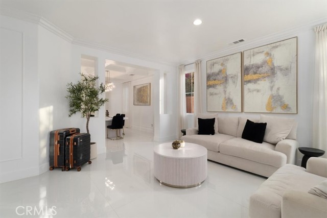 Detail Gallery Image 4 of 69 For 27569 Bottle Brush, Murrieta,  CA 92562 - 4 Beds | 2/1 Baths