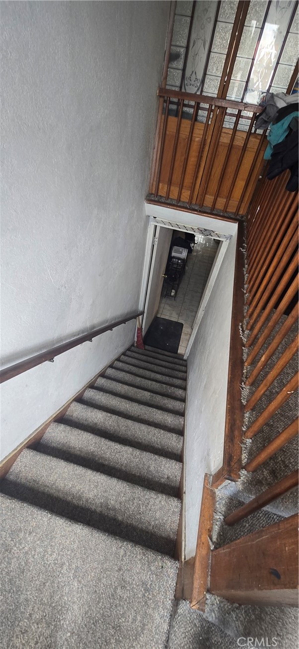 https://media.crmls.org/medias/df7c3ee8-152e-413a-962c-6414e4eb8d02.jpg?preset=X-Large