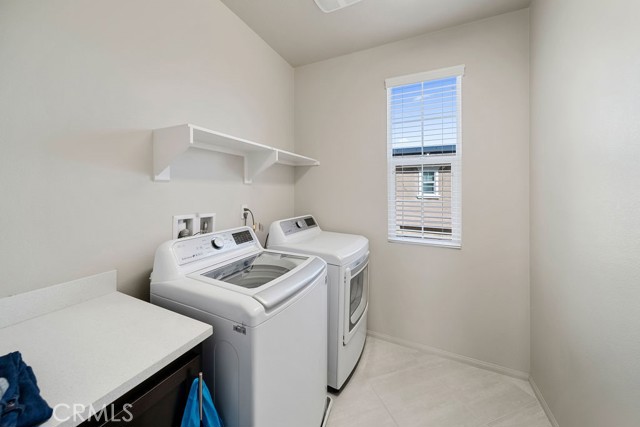 Detail Gallery Image 14 of 24 For 40114 Calle Real, Murrieta,  CA 92563 - 4 Beds | 3 Baths