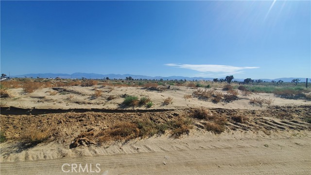 0 Ave L near 87 St East, Palmdale, California 93591, ,Land,For Sale,0 Ave L near 87 St East,CRSR23171026