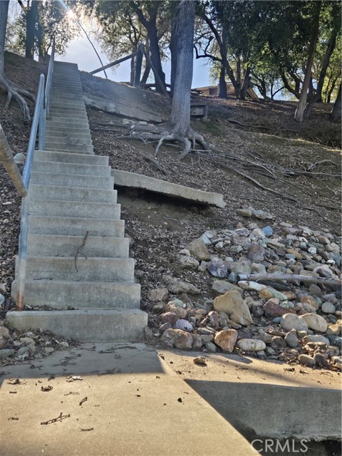 Detail Gallery Image 9 of 10 For 5870 Las Tablas Bay, Paso Robles,  CA 93446 - 3 Beds | 2 Baths