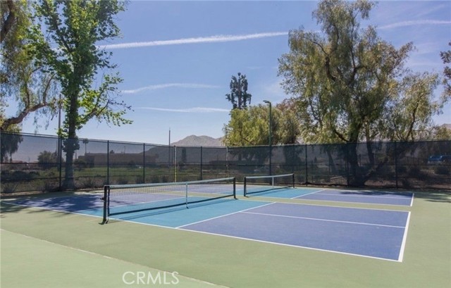 Detail Gallery Image 23 of 26 For 10075 Desert Mallow, Moreno Valley,  CA 92557 - 5 Beds | 3 Baths