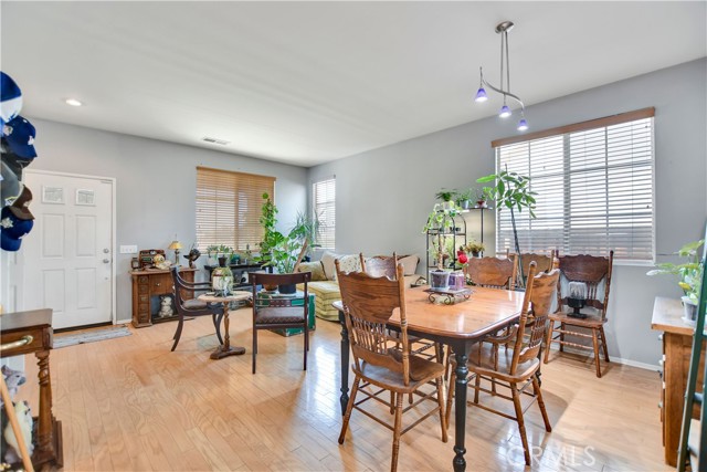 Detail Gallery Image 7 of 41 For 26616 Hull St, Menifee,  CA 92585 - 4 Beds | 2 Baths