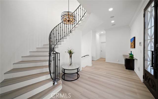 Detail Gallery Image 59 of 200 For 7930 Vulcan Dr, Los Angeles,  CA 90046 - 7 Beds | 8/1 Baths