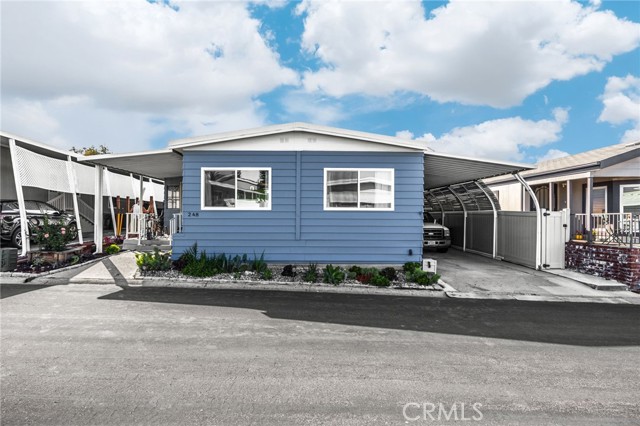 2851 Rolling Hills, Fullerton CA: https://media.crmls.org/medias/df81d8ef-f7c7-4d13-b5aa-cd59eaf39175.jpg