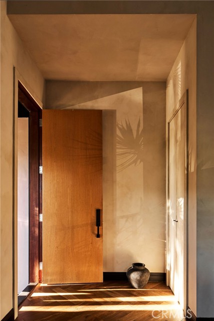 Detail Gallery Image 3 of 29 For 2111 Wollam St, Glassell Park,  CA 90065 - 3 Beds | 2 Baths