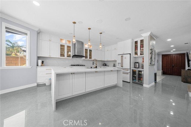 Detail Gallery Image 3 of 16 For 16270 Van Gogh Ct, Chino Hills,  CA 91709 - 4 Beds | 3 Baths