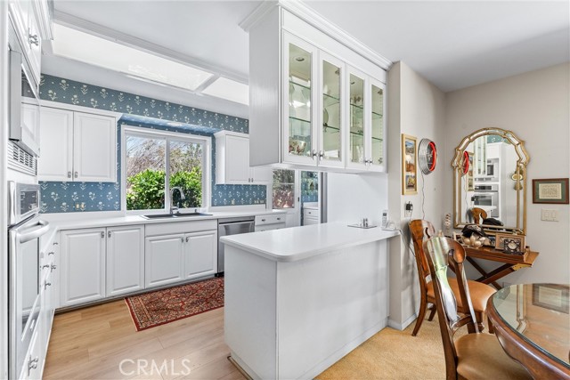 19302 Maynard Way, North Tustin CA: https://media.crmls.org/medias/df824fe1-3852-446e-a105-1c70527c8ce4.jpg