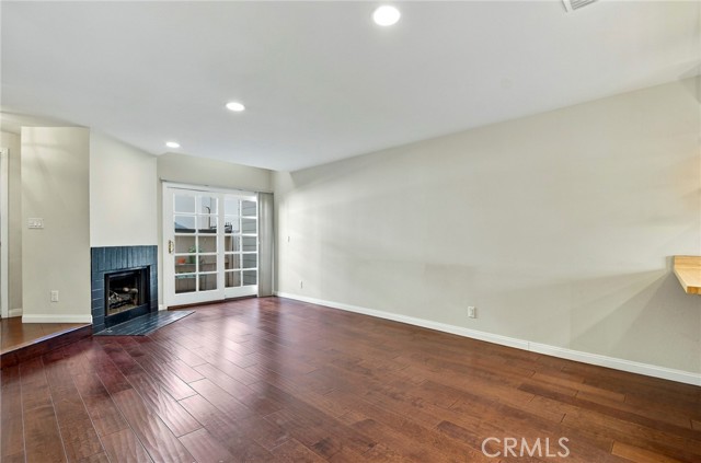 773 South Marengo Avenue, 3 photo 9
