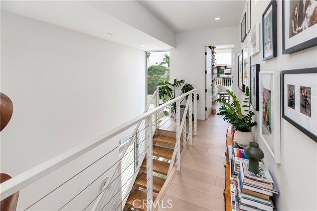 68 E F Street, Encinitas CA: https://media.crmls.org/medias/df83af28-728b-4e07-86dd-f265600e2991.jpg
