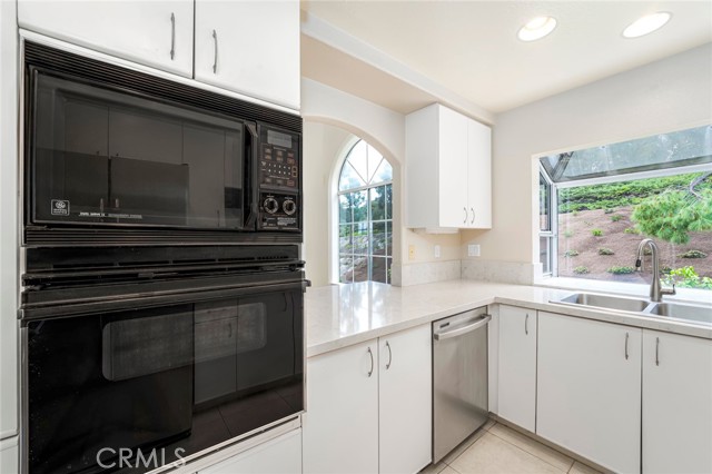 Detail Gallery Image 14 of 30 For 61 via Bacchus, Aliso Viejo,  CA 92656 - 2 Beds | 2 Baths