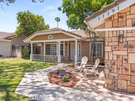 Detail Gallery Image 1 of 49 For 11191 Baker Ln, Riverside,  CA 92505 - 3 Beds | 2 Baths