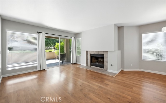 6050 Via Montanez, Camarillo CA: https://media.crmls.org/medias/df84fcc5-dae3-40fb-a815-932b95b8439c.jpg
