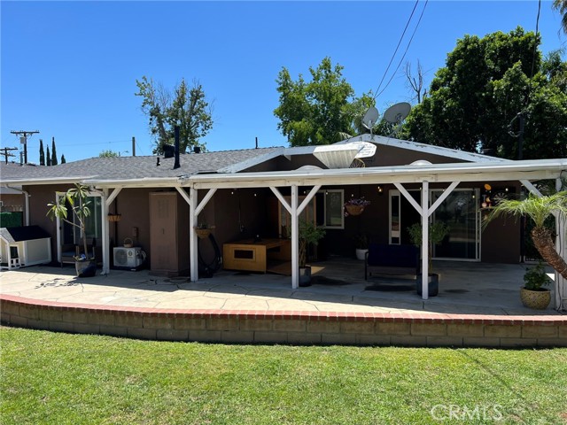 Detail Gallery Image 16 of 18 For 20323 Kinzie St, Chatsworth,  CA 91311 - 4 Beds | 3 Baths