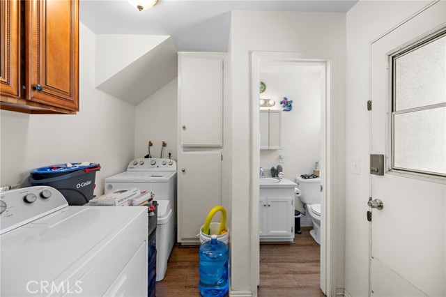 1107 Okoboji Drive, Arcadia CA: https://media.crmls.org/medias/df855bbf-4198-4d24-998d-fa8515f776e9.jpg