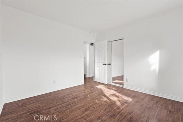 Detail Gallery Image 25 of 61 For 5160 Medina Rd, Woodland Hills,  CA 91364 - 3 Beds | 2/1 Baths