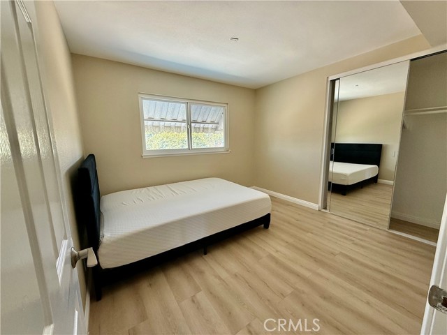 Front Image Thumbnail for CRPW26047648