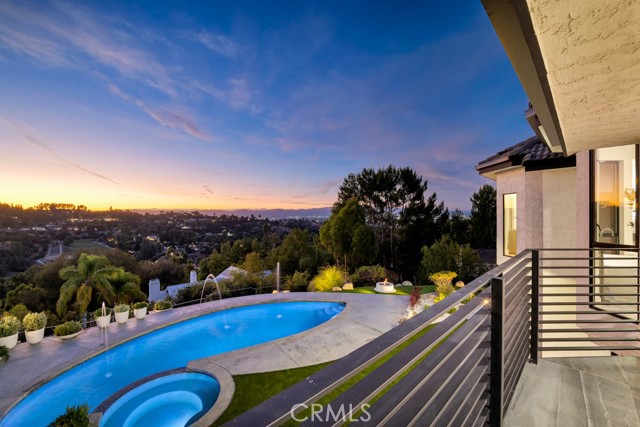 Detail Gallery Image 23 of 40 For 4015 Clarinda Dr, Tarzana,  CA 91356 - 5 Beds | 4 Baths