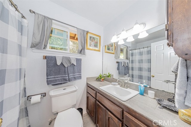 Detail Gallery Image 20 of 33 For 38601 Bon Veu Cir, Oakhurst,  CA 93644 - 2 Beds | 1/1 Baths