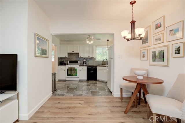 2003 Farrell Avenue, Redondo Beach, California 90278, 5 Bedrooms Bedrooms, ,3 BathroomsBathrooms,Residential,Sold,Farrell,SB22004385