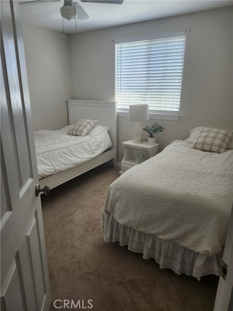 76 Nancy Street, Camarillo CA: https://media.crmls.org/medias/df8a454c-1b9a-408d-823d-c55fbcd5a4ef.jpg