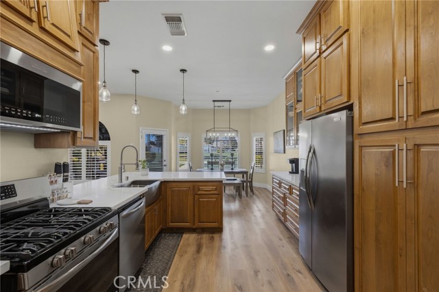 Detail Gallery Image 23 of 70 For 4401 Palisades, Bakersfield,  CA 93308 - 4 Beds | 3 Baths