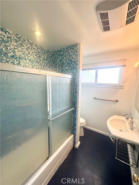 Detail Gallery Image 20 of 29 For 712 W 8th, Claremont,  CA 91711 - 3 Beds | 2 Baths