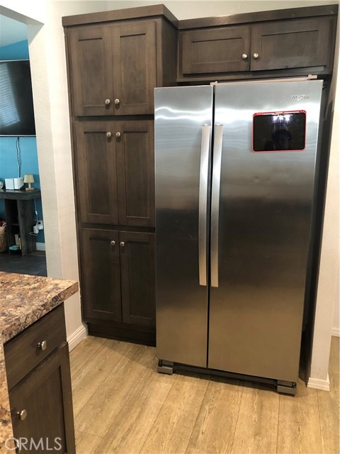 Detail Gallery Image 18 of 58 For 4901 Green River #292,  Corona,  CA 92878 - 4 Beds | 2 Baths