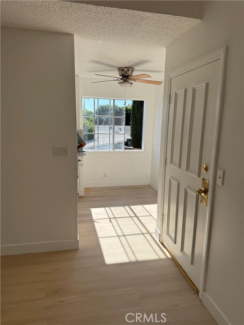 Detail Gallery Image 27 of 31 For 15004 Nordhoff #203,  North Hills,  CA 91343 - 2 Beds | 2 Baths