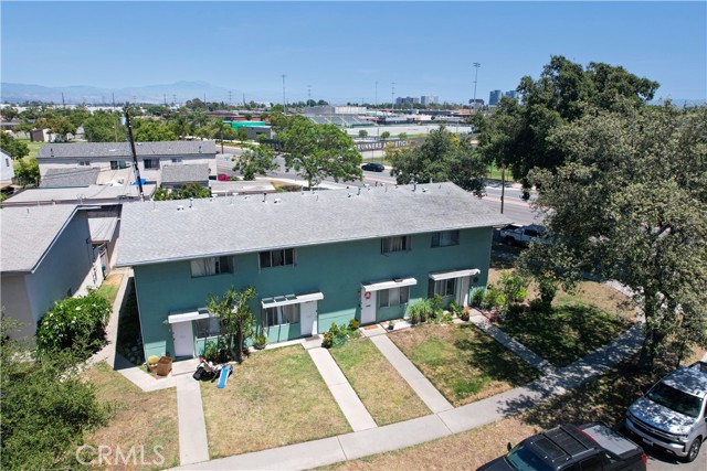 Detail Gallery Image 1 of 7 For 2729 S Rosewood Ave, Santa Ana,  CA 92707 - – Beds | – Baths