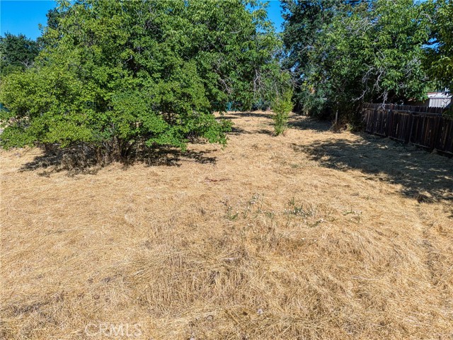 2630 Lakeshore Boulevard, Upper Lake CA: https://media.crmls.org/medias/df8e2a13-271b-4adf-916d-0082cc6530bd.jpg