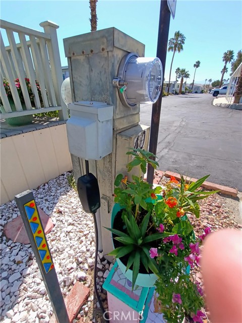 Detail Gallery Image 5 of 40 For 17640 Corkill #40 Rd #40,  Desert Hot Springs,  CA 92241 - 3 Beds | 2 Baths