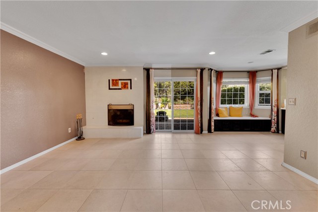 Detail Gallery Image 14 of 39 For 907 Pineridge St, Upland,  CA 91784 - 4 Beds | 2/1 Baths